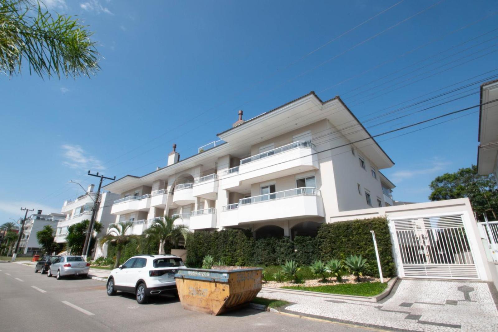 Apto De 4 Dormitorios Em Jurere Internacional Florianópolis Eksteriør billede